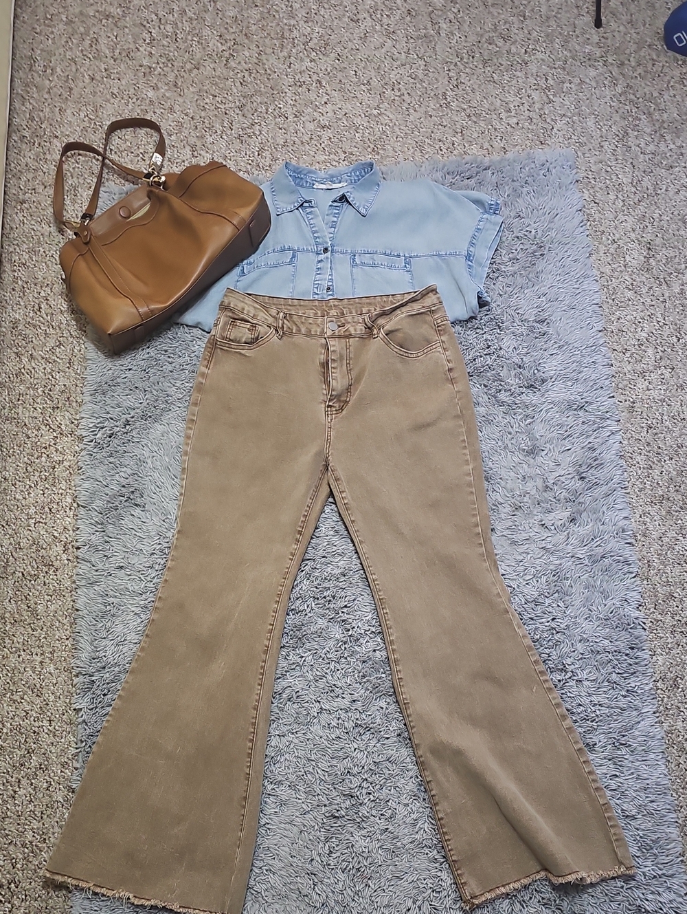 SHEIN Tan Boot Cut Jeans Sz 12 Boot Cut Raw Bottom Hem. NWOT
